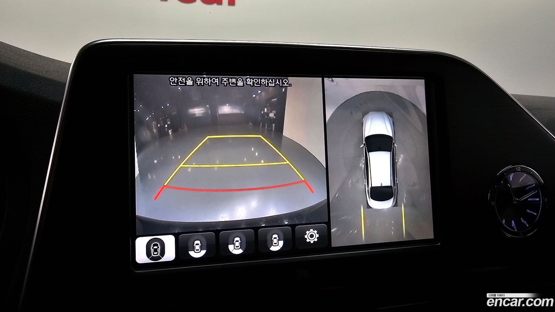 Main__Slider__Photo:Grandeur Hyundai 2018.3-14