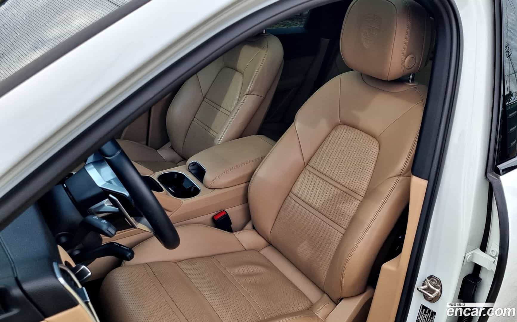 Cayenne Porsche 2020.6-OPTION-016