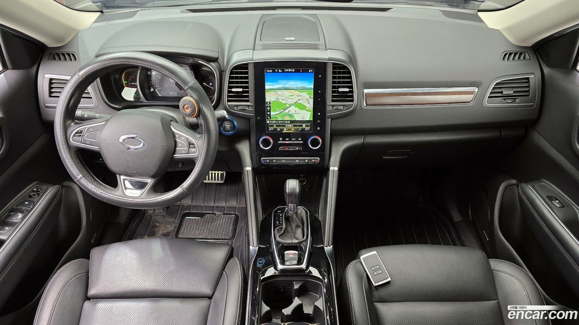 Main__Slider__Photo:QM6 Renault-KoreaSamsung 2019.7-6