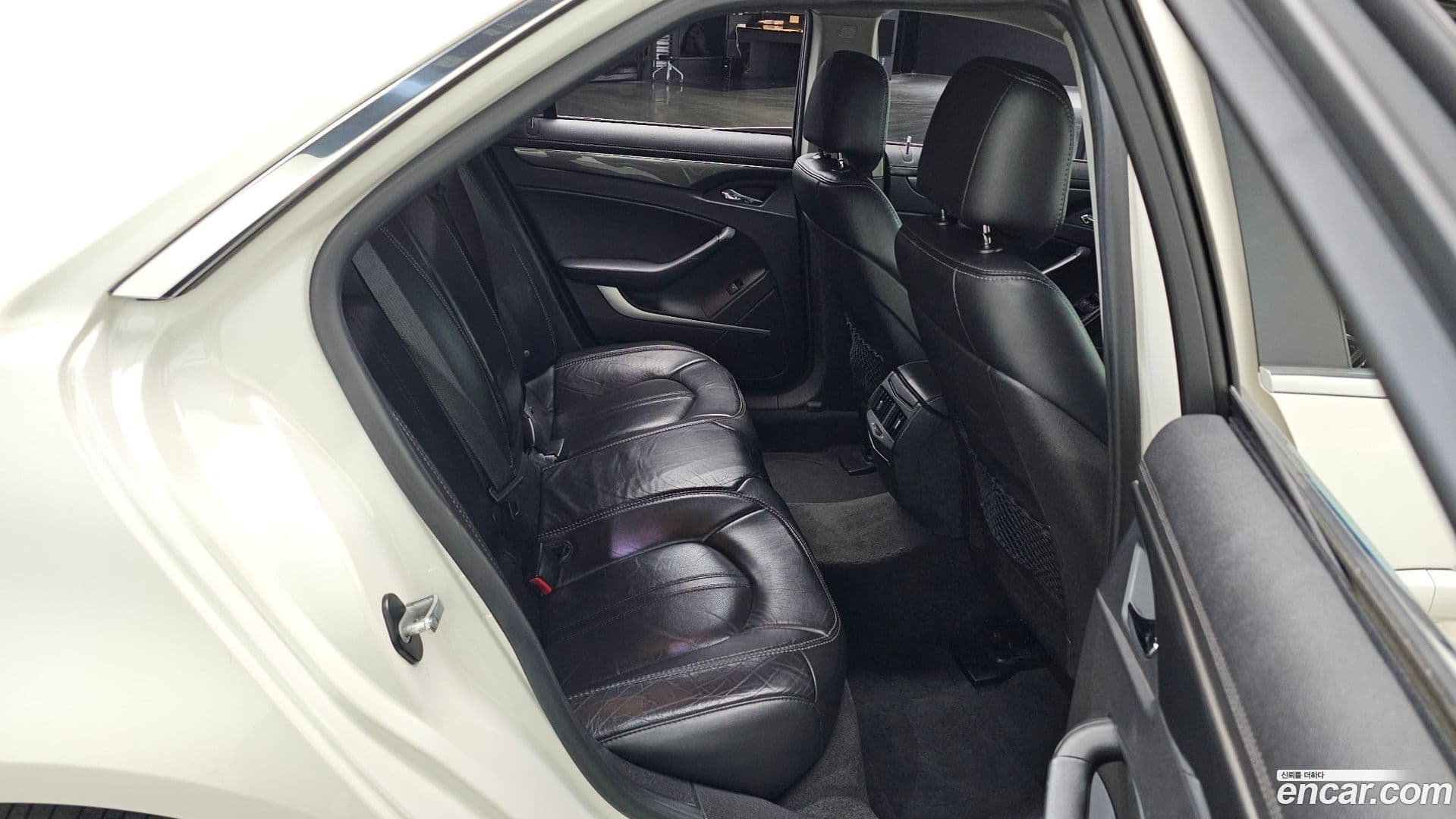 Main__Slider__Photo:CTS Cadillac 2012.5-12