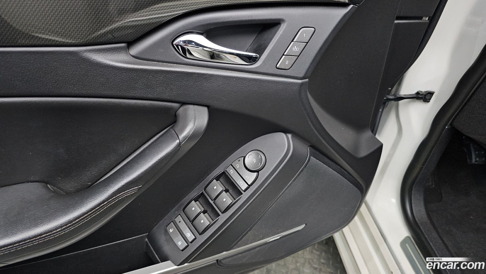 Main__Slider__Photo:CTS Cadillac 2012.5-13