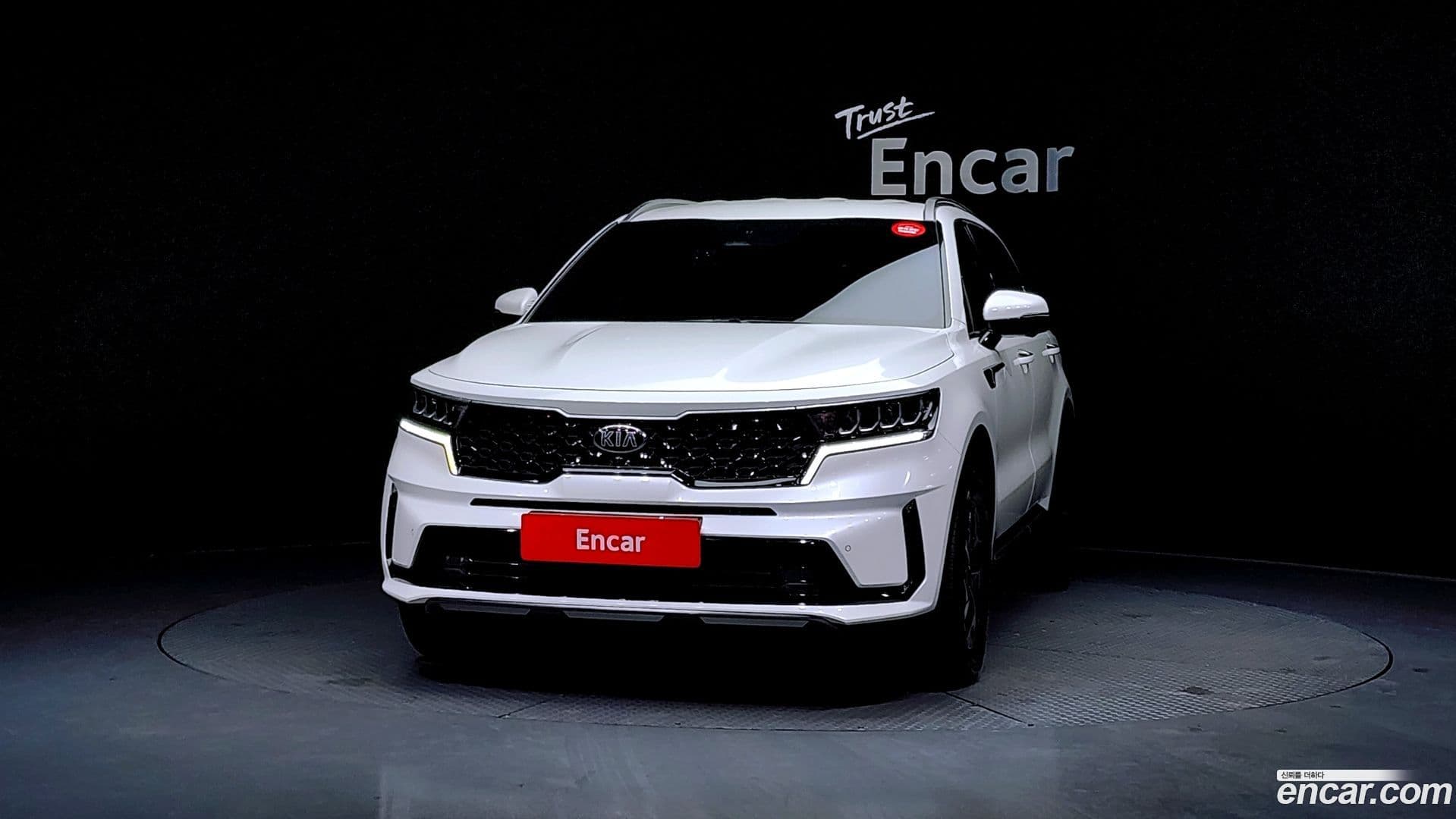 Main__Slider__Photo:Sorento Kia 2021.0-2