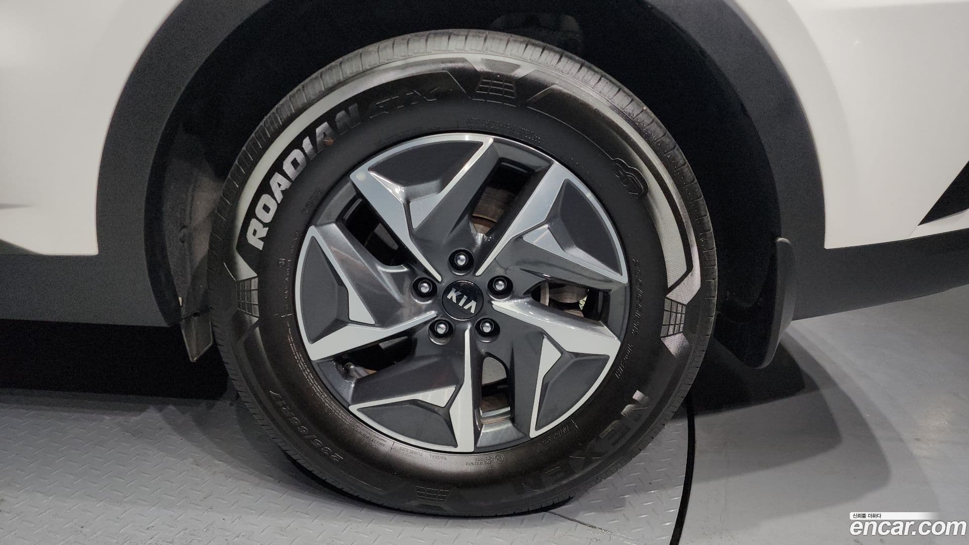 Main__Slider__Photo:Sorento Kia 2021.0-4