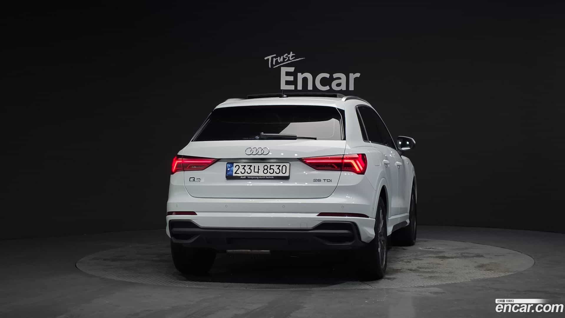 Q3 Audi 2022.11-OUTER-004