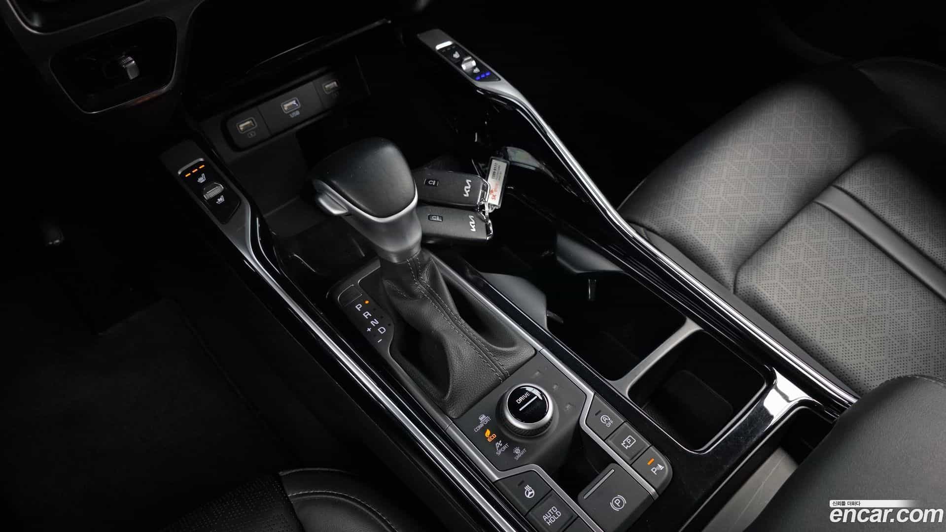 Sorento Kia 2022.6-INNER-009