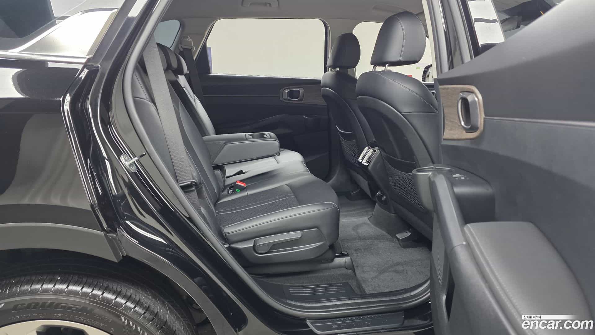 Sorento Kia 2022.6-OPTION-016