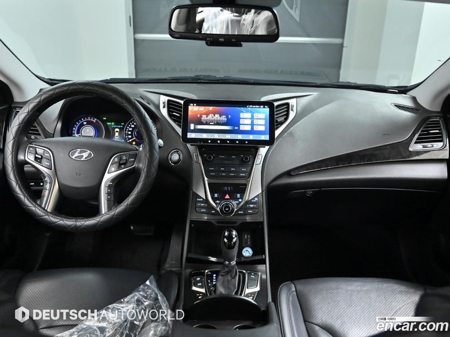 Main__Slider__Photo:Grandeur Hyundai 2014.7-6
