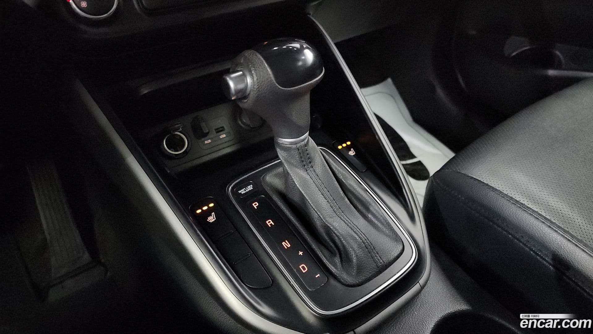 Main__Slider__Photo:Carens Kia 2013.4-8