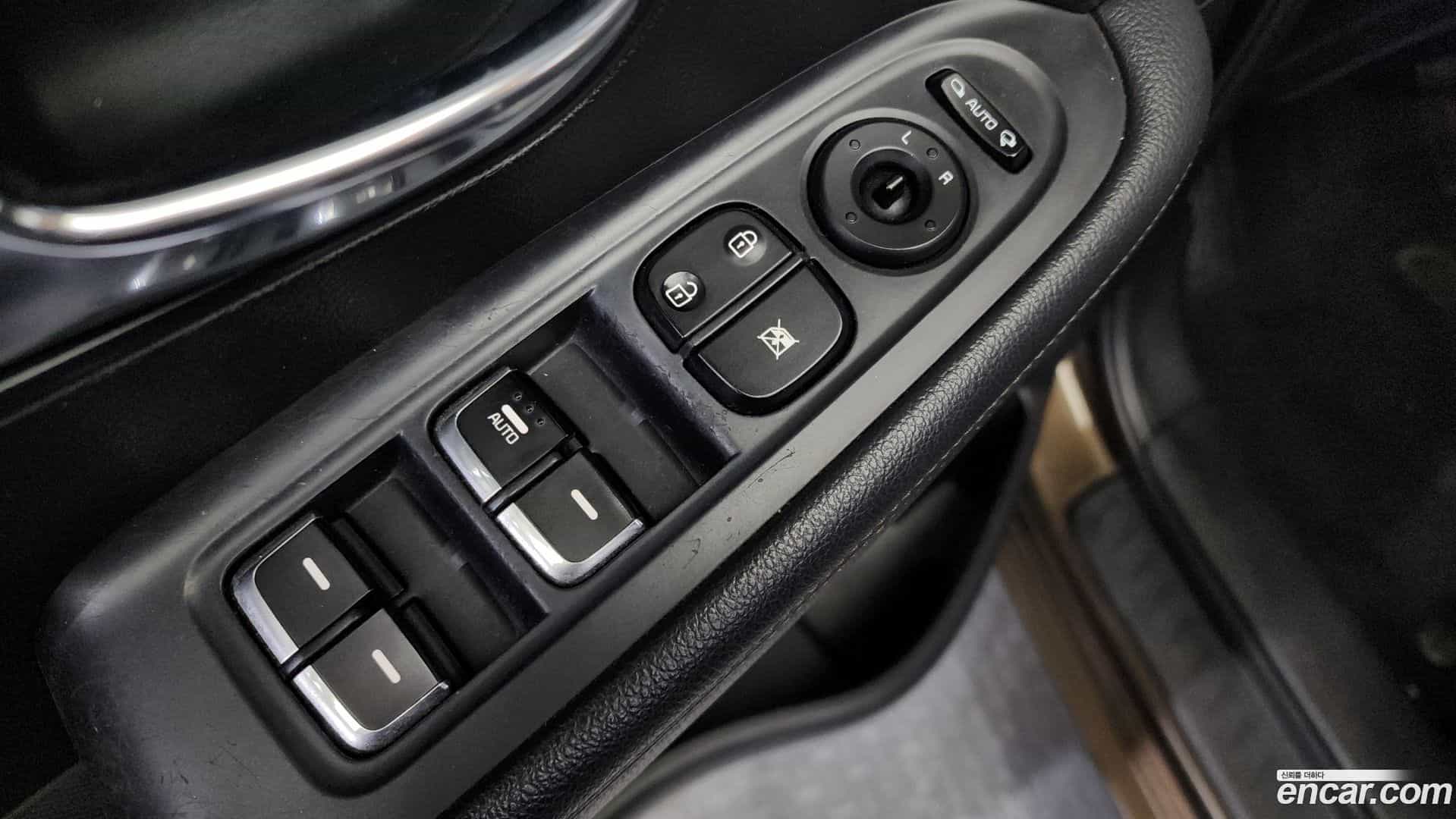 Carens Kia 2013.4-OPTION-018