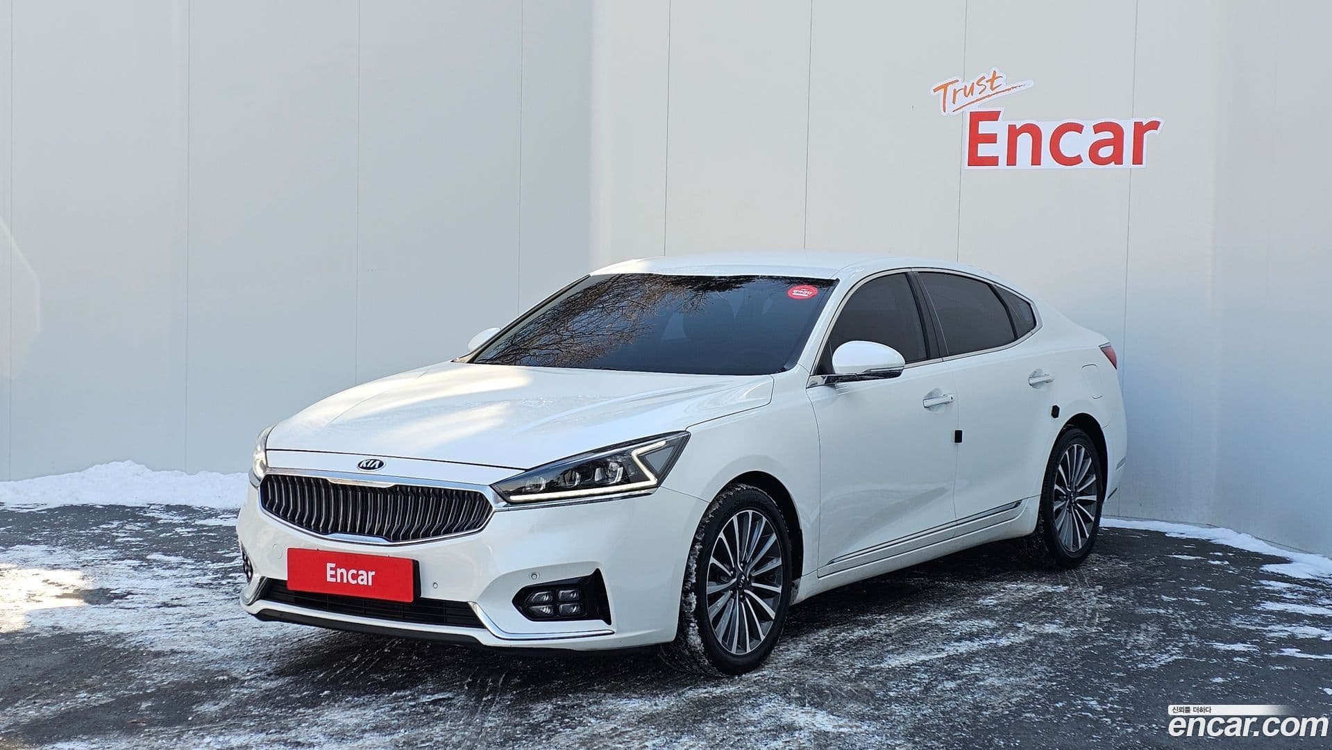 Main__Slider__Photo:K7 Kia 2017.6-0