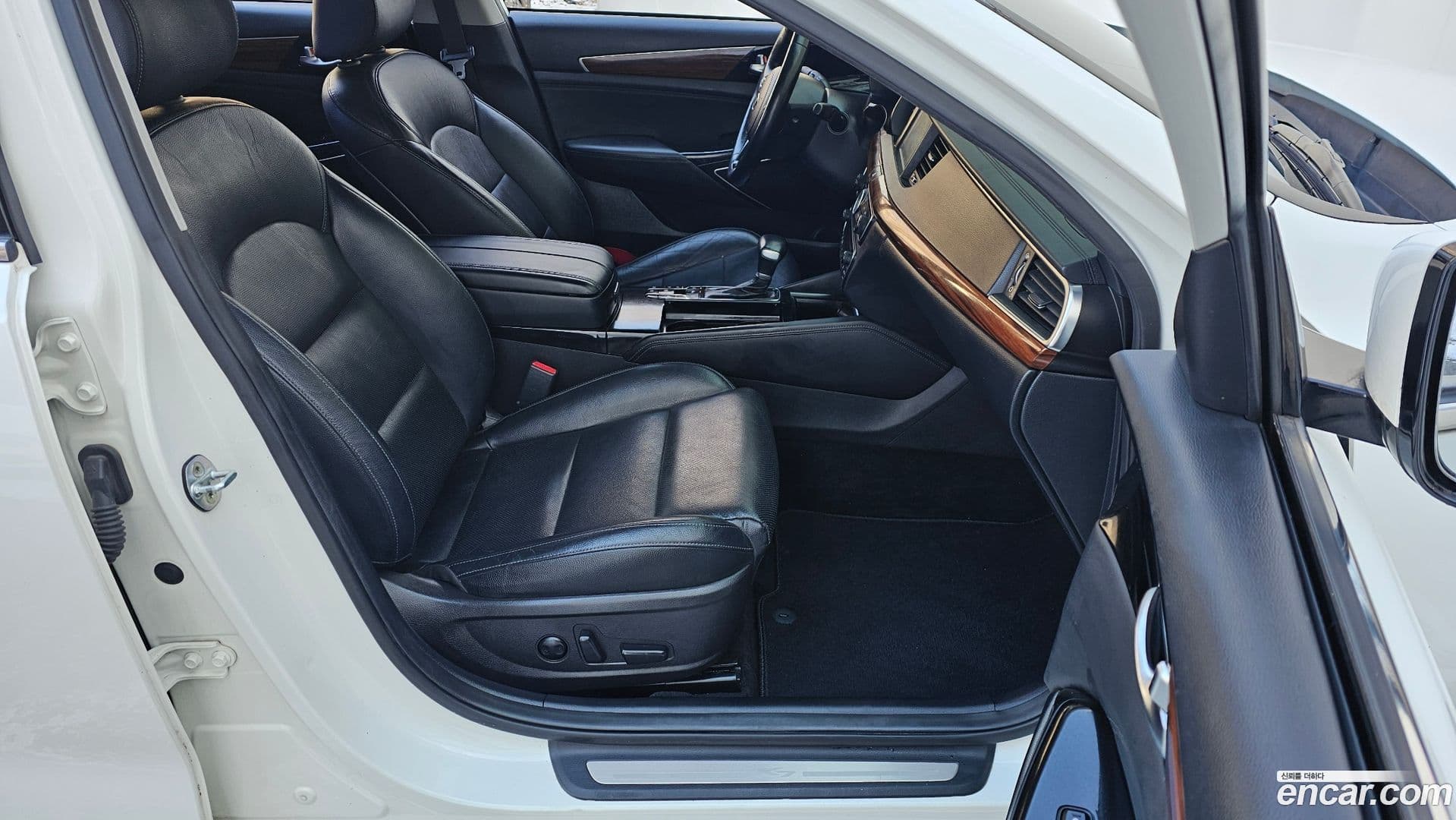 Main__Slider__Photo:K7 Kia 2017.6-9