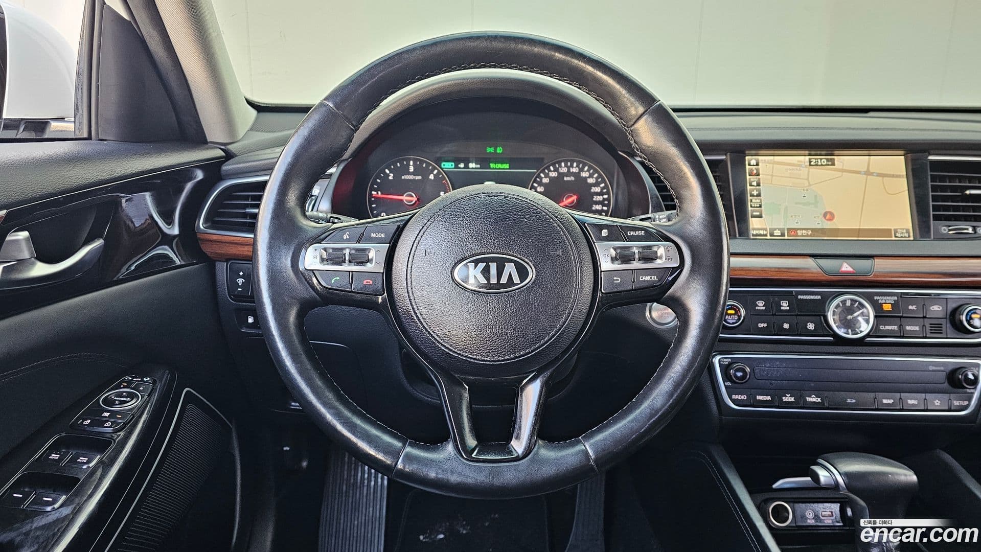 Main__Slider__Photo:K7 Kia 2017.6-11