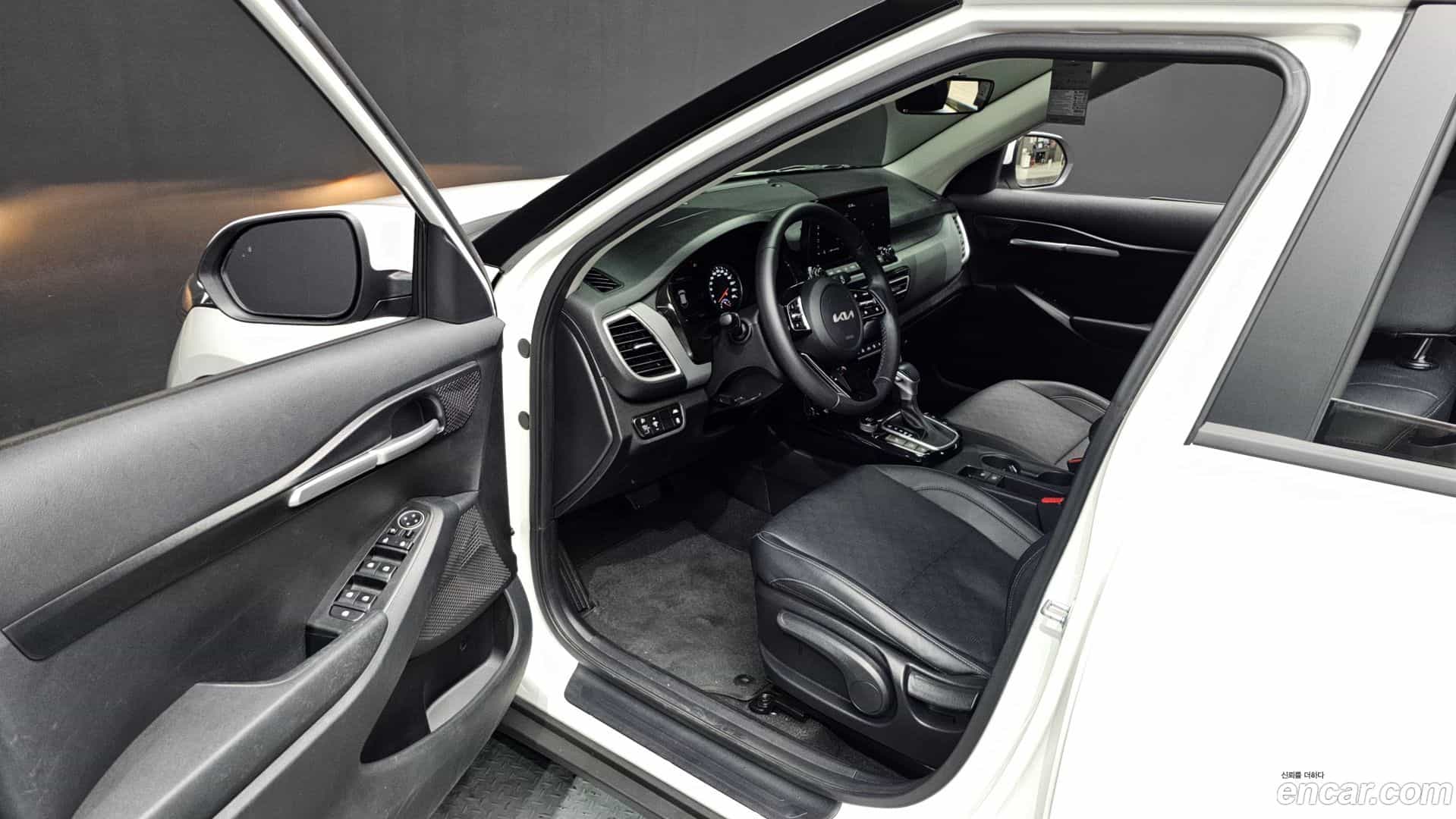 Seltos Kia 2022.2-INNER-010