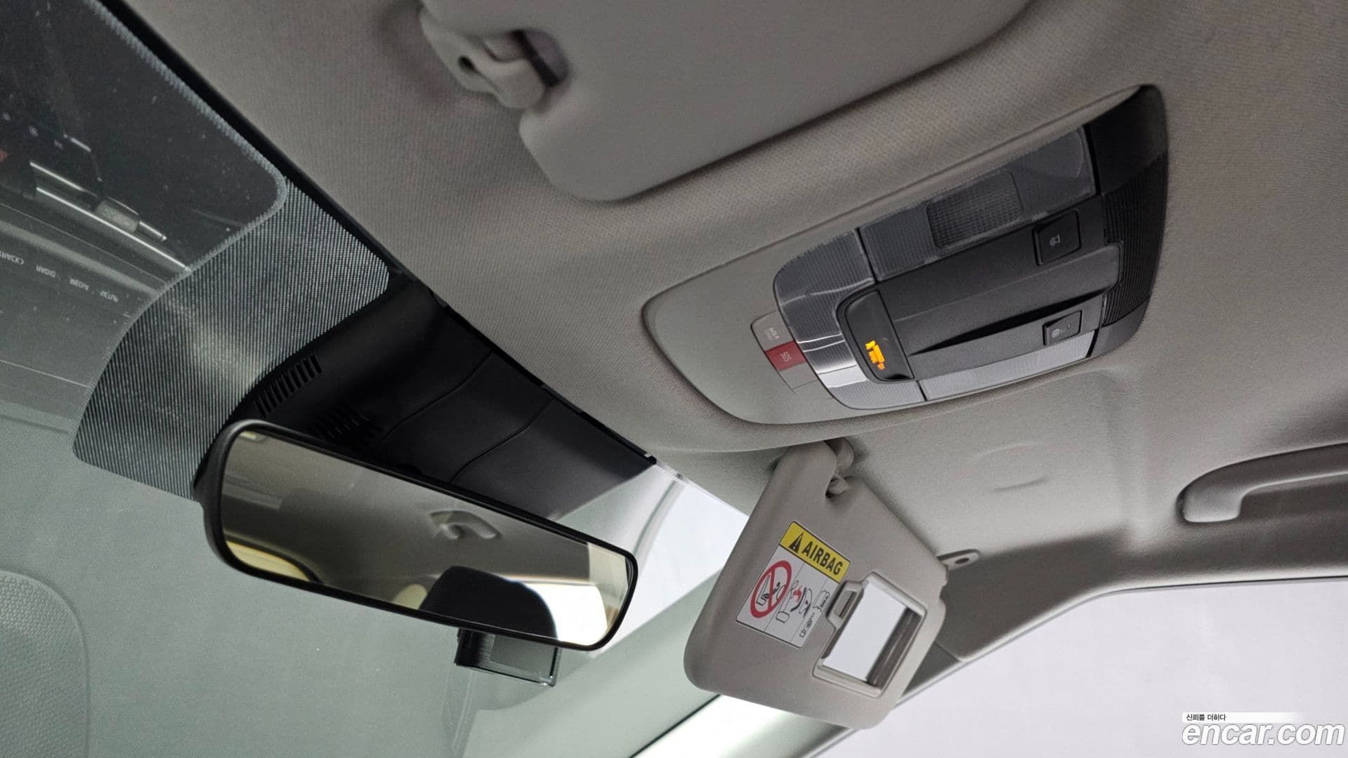 Main__Slider__Photo:Seltos Kia 2022.2-18