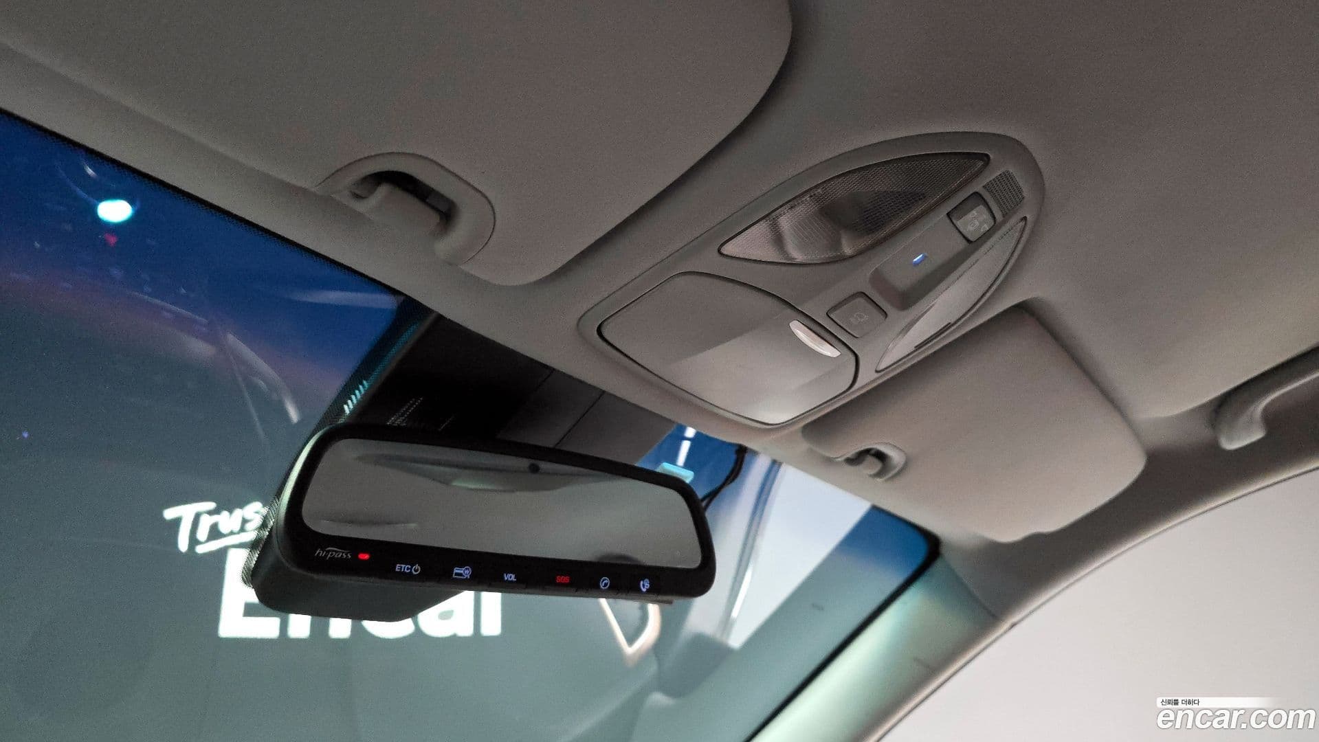 Main__Slider__Photo:Santafe Hyundai 2016.11-18