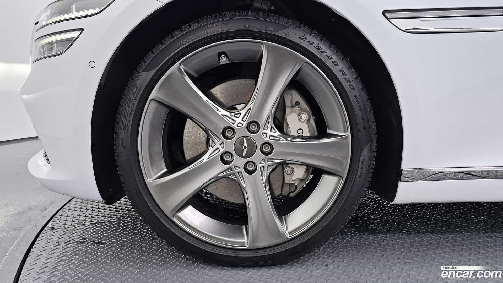 G80 Genesis 2022.10-OUTER-005