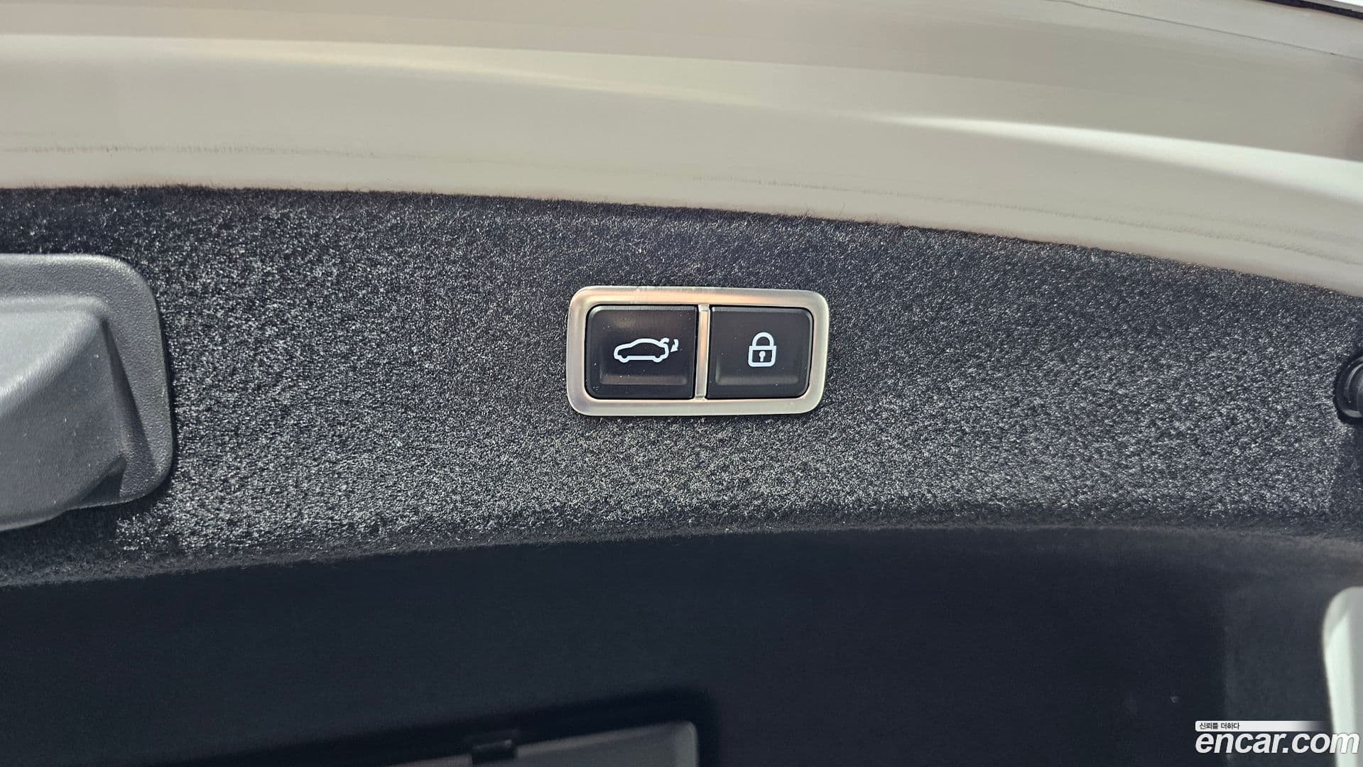 Main__Slider__Photo:G80 Genesis 2022.10-19