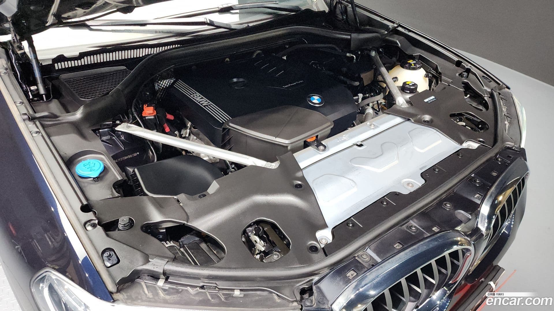 Main__Slider__Photo:X4 BMW 2021.9-5