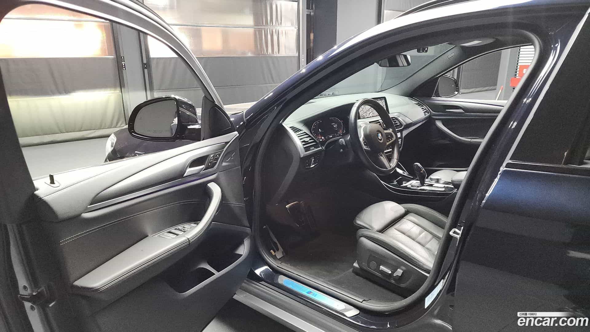 X4 BMW 2021.9-INNER-010