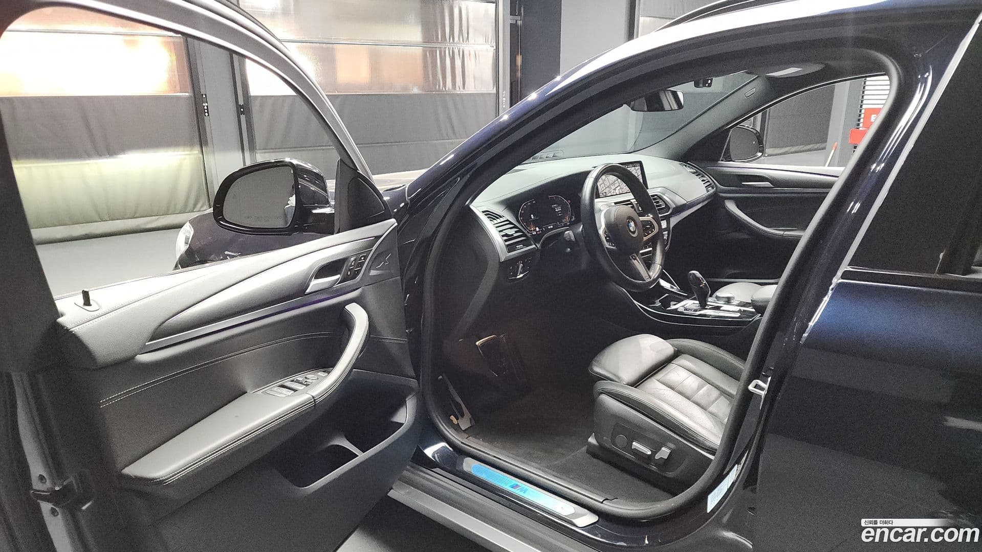 Main__Slider__Photo:X4 BMW 2021.9-9