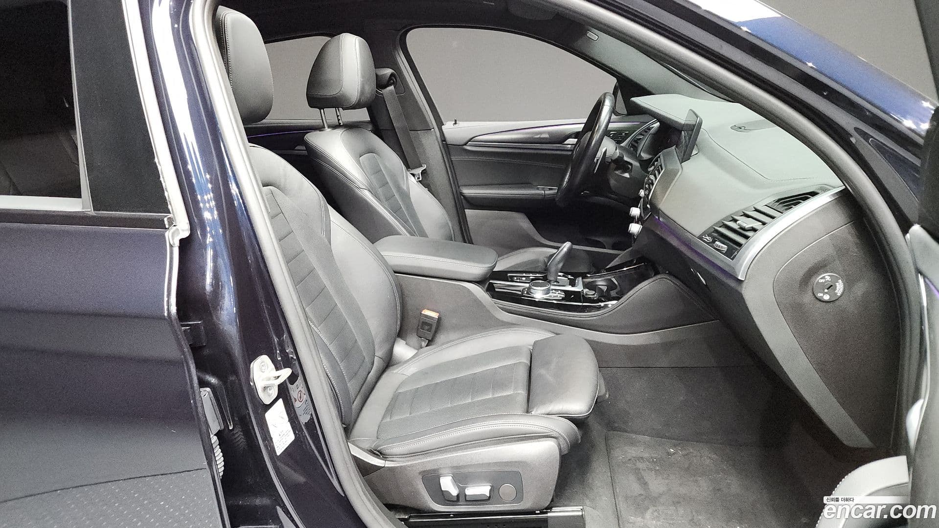 Main__Slider__Photo:X4 BMW 2021.9-10