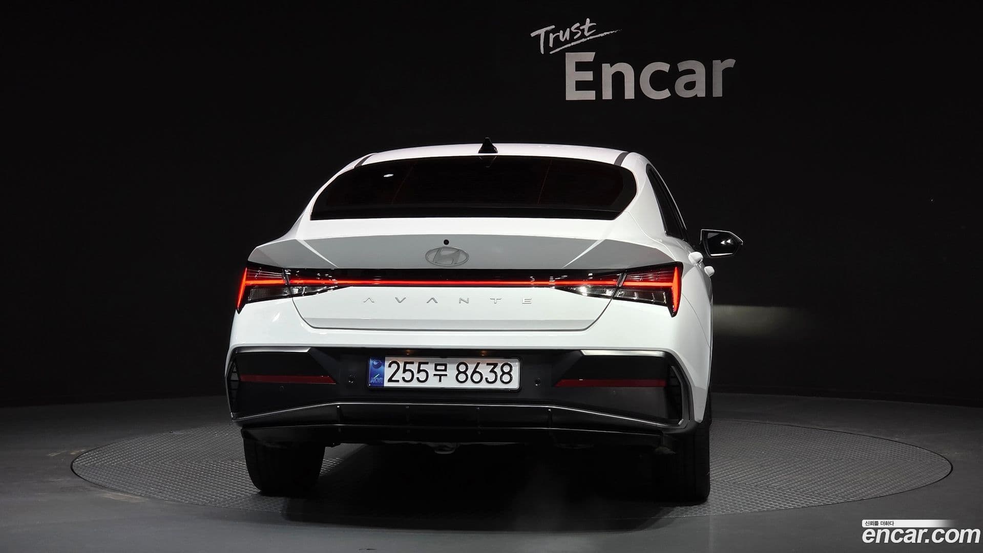 Main__Slider__Photo:AVANTE Hyundai 2025.3-3