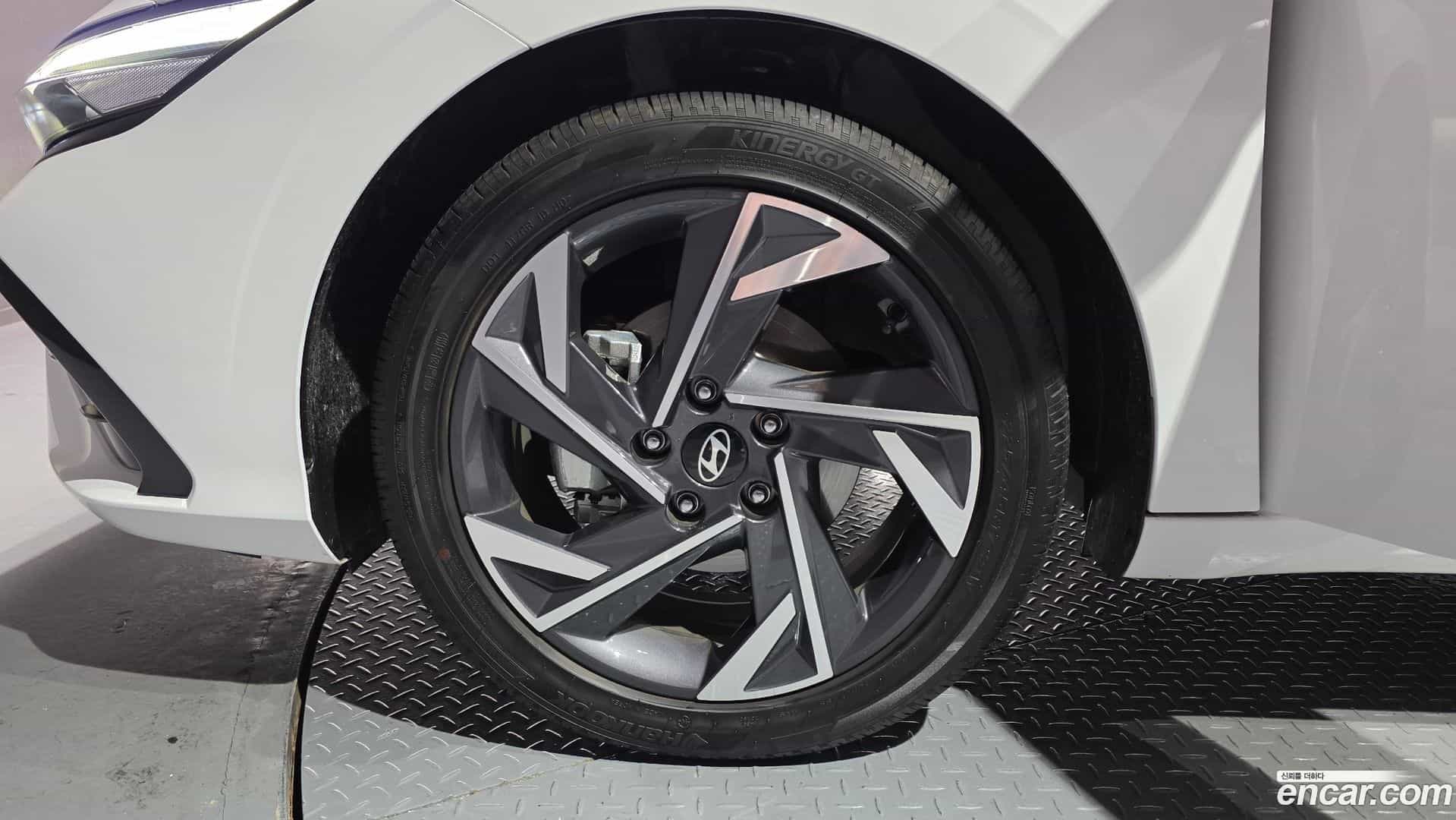 AVANTE Hyundai 2025.3-OUTER-005