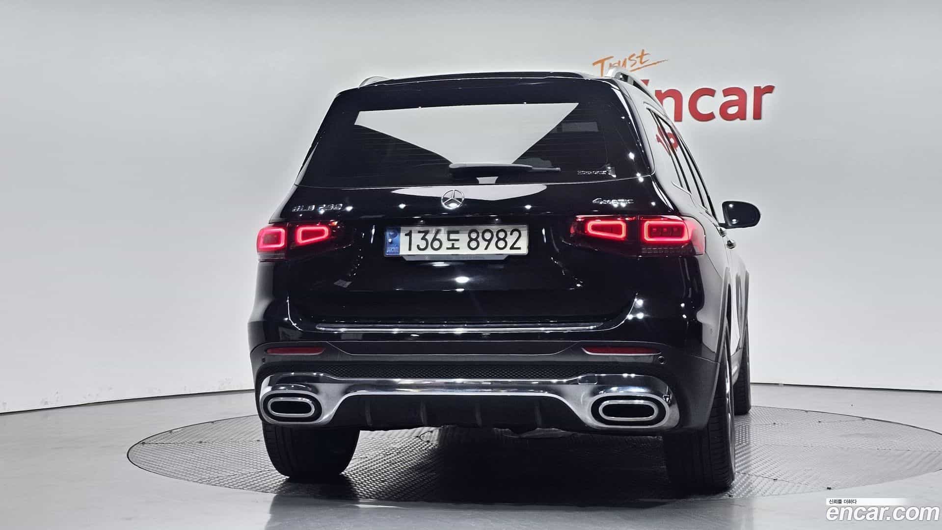 GLB-Class Mercedes-Benz 2020.9-OUTER-004