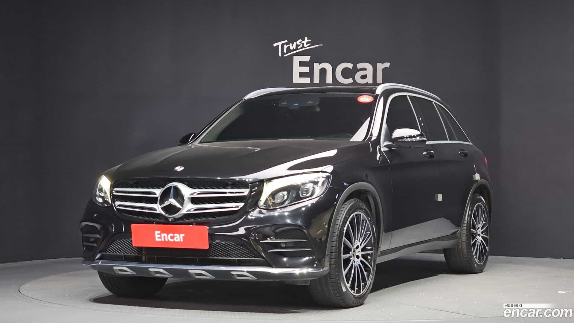 GLC-Class Mercedes-Benz 2018.7-OUTER-001