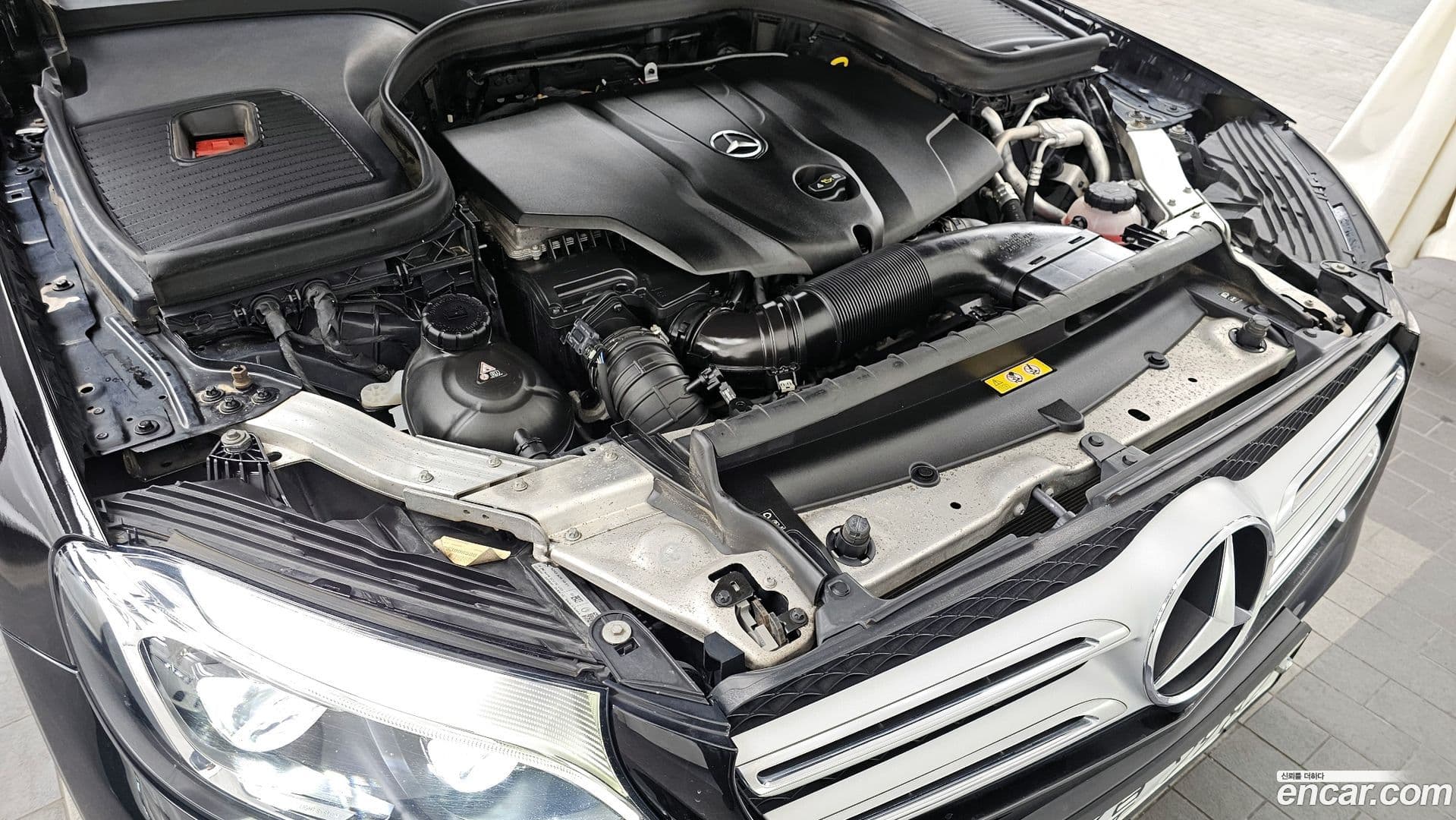 Main__Slider__Photo:GLC-Class Mercedes-Benz 2018.7-5