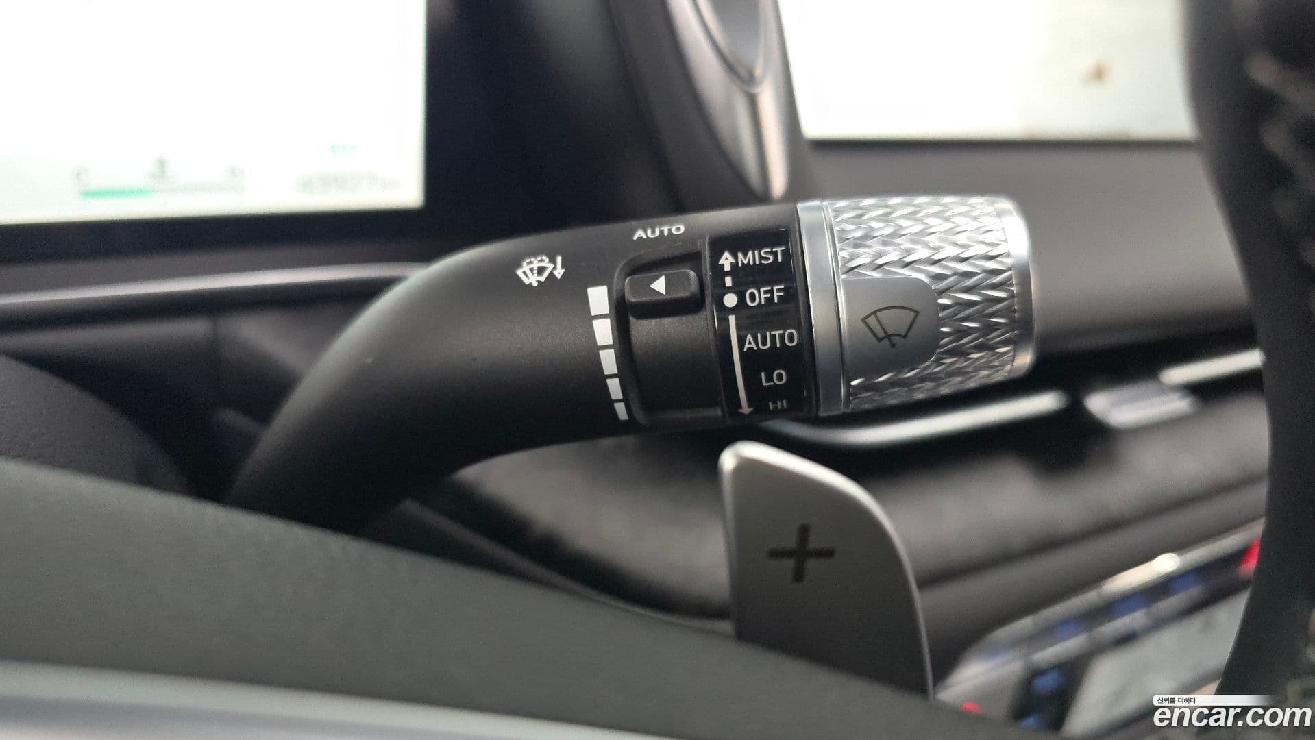 Main__Slider__Photo:G90 Genesis 2022.9-18