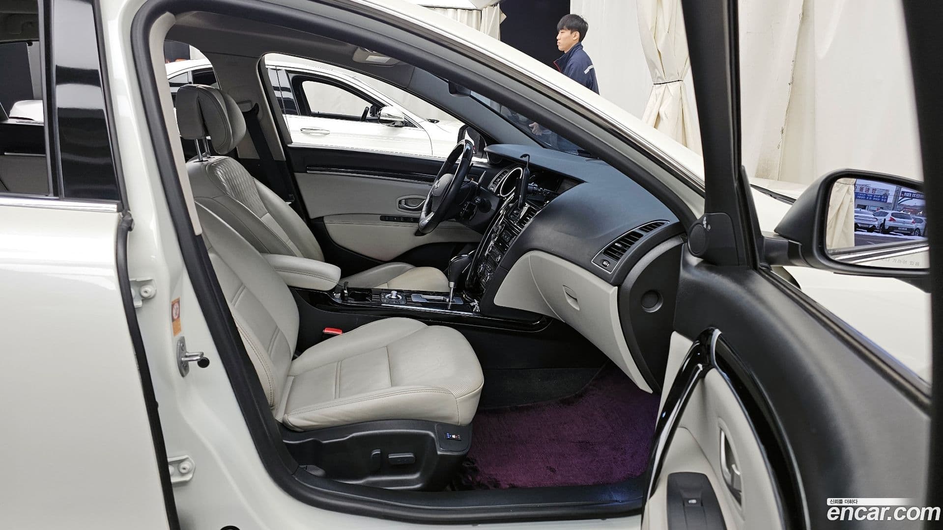 Main__Slider__Photo:SM7 Renault-KoreaSamsung 2016.10-10