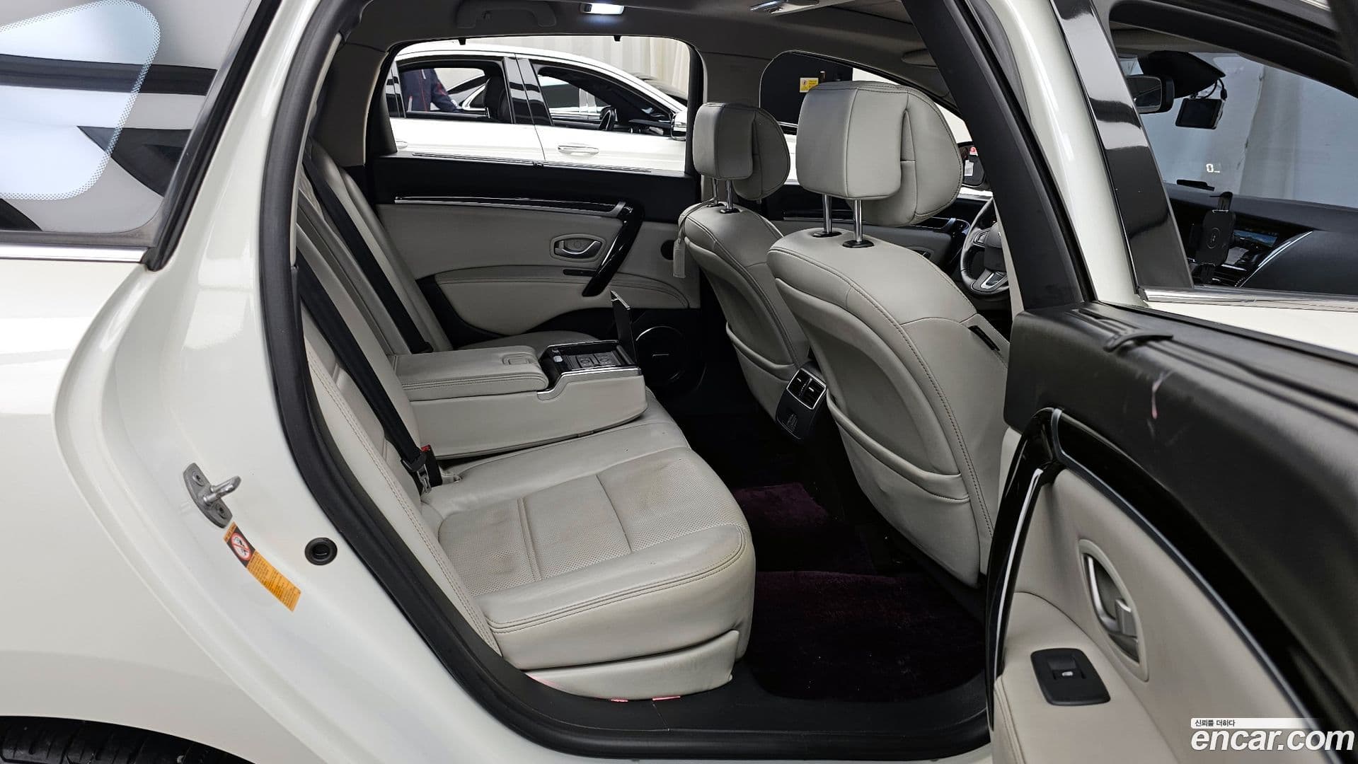 Main__Slider__Photo:SM7 Renault-KoreaSamsung 2016.10-11