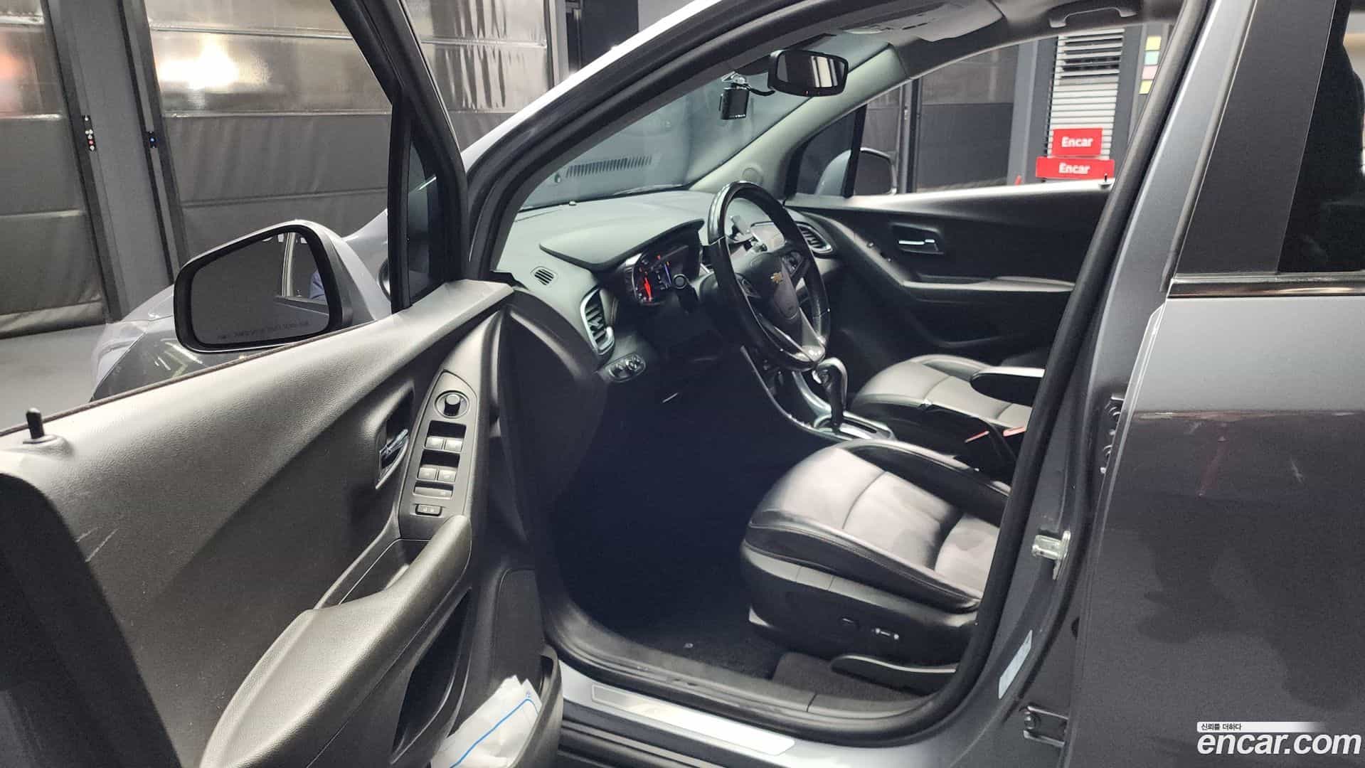 Trax ChevroletGMDaewoo 2018.8-INNER-010