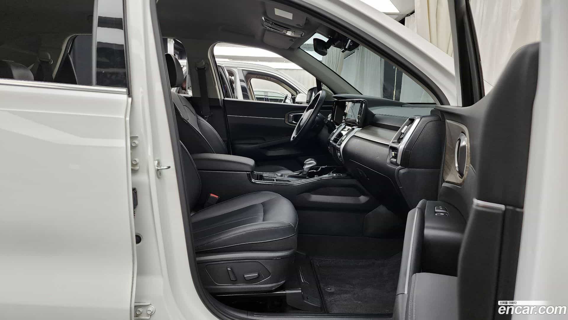 Sorento Kia 2022.0-OPTION-015