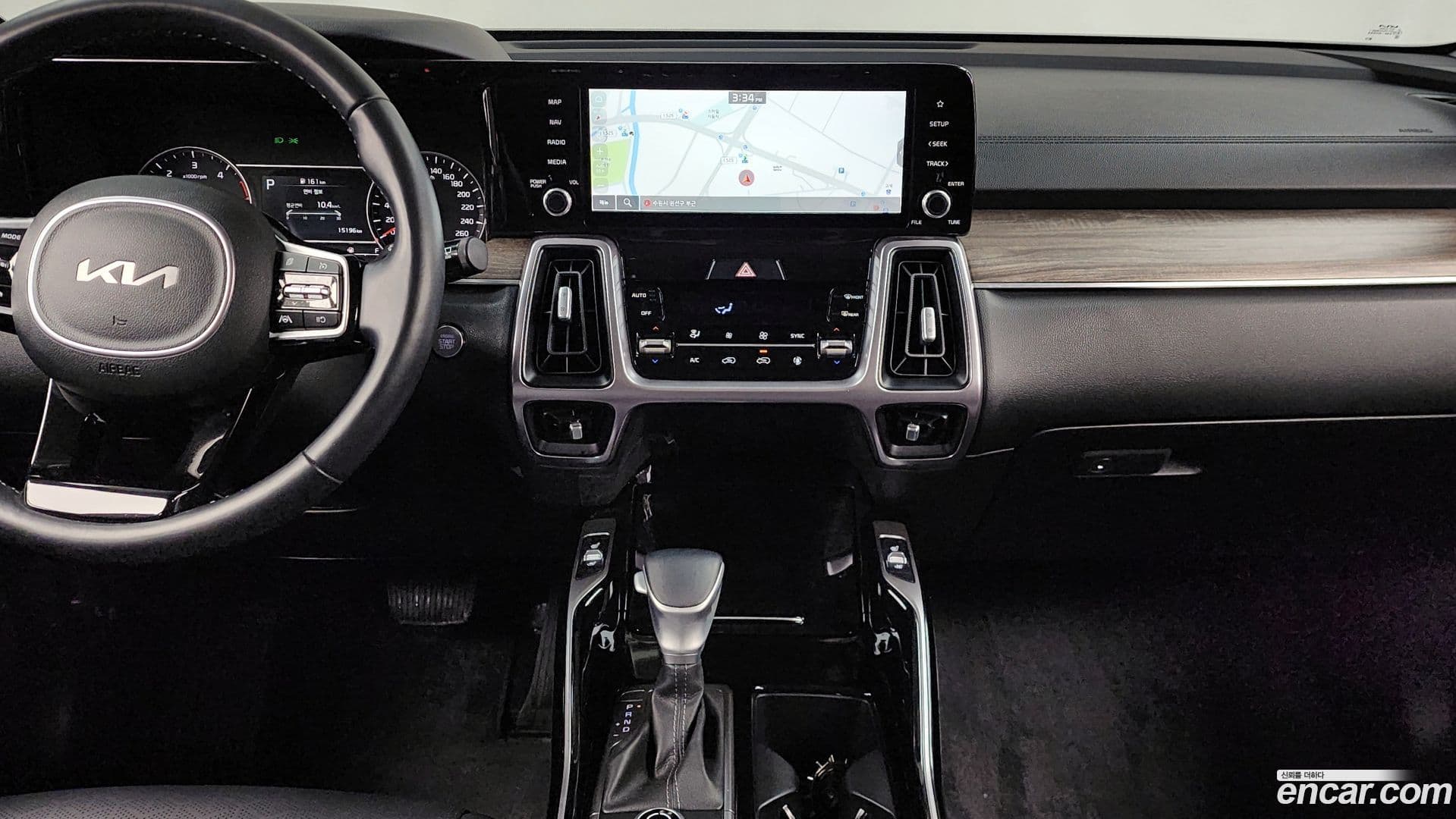 Main__Slider__Photo:Sorento Kia 2022.0-13