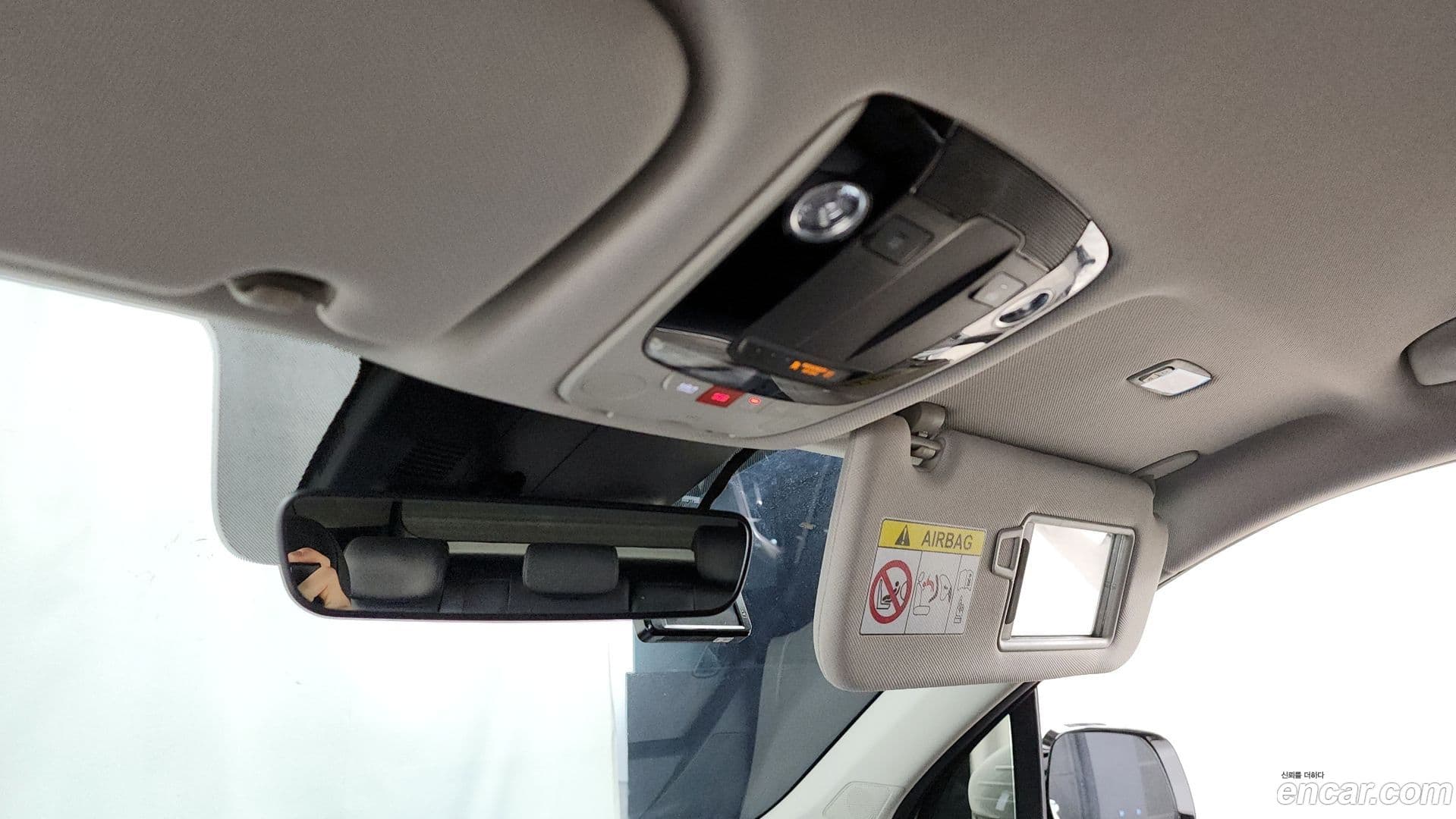 Main__Slider__Photo:Sorento Kia 2022.0-16