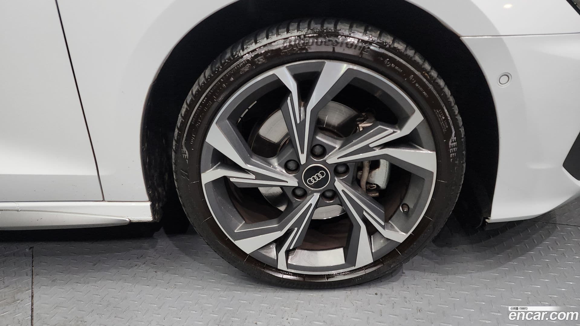 Main__Slider__Photo:A3 Audi 2024.8-4