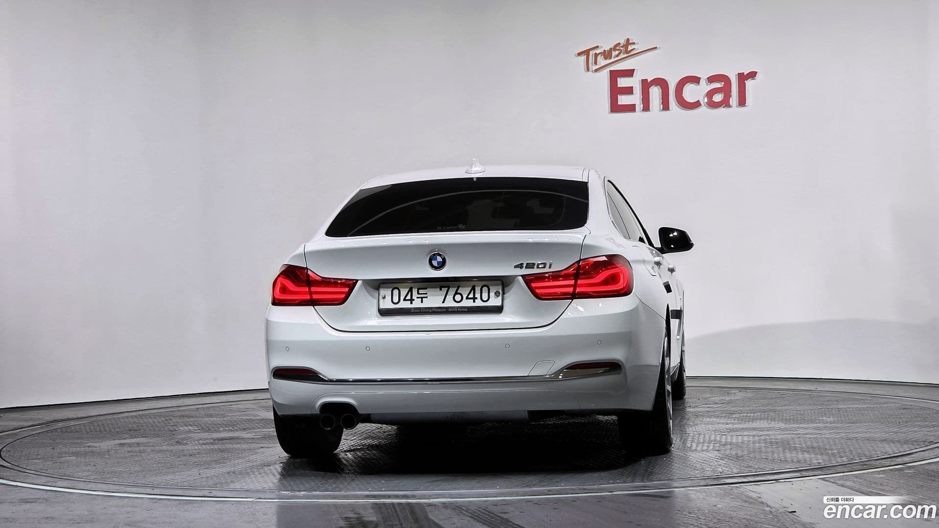 Main__Slider__Photo:4-Series BMW 2018.11-3