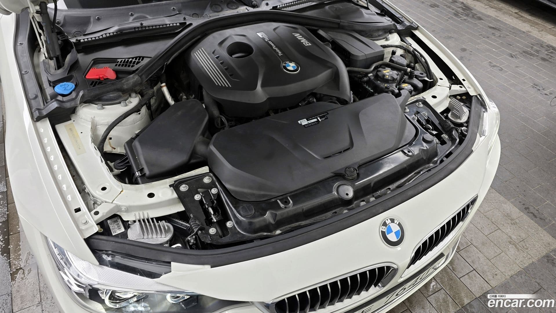 Main__Slider__Photo:4-Series BMW 2018.11-5