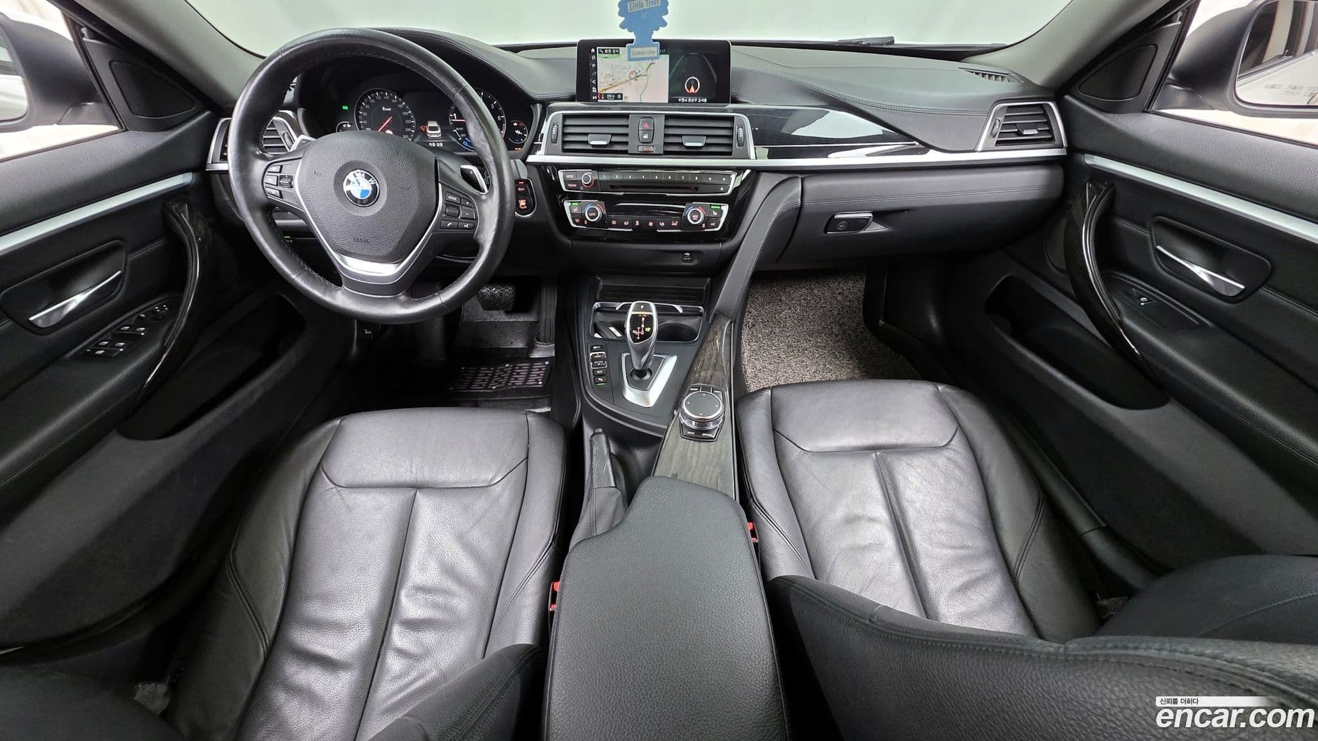 Main__Slider__Photo:4-Series BMW 2018.11-6