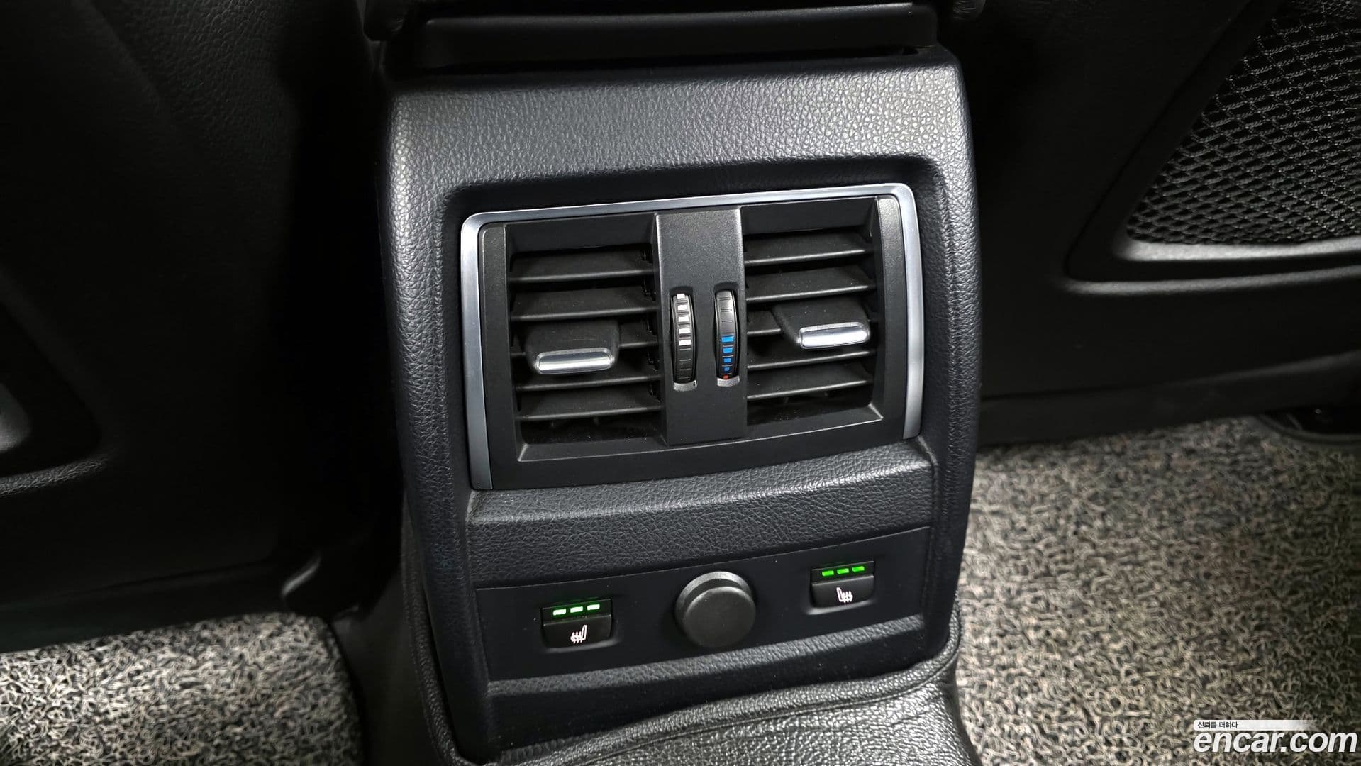 Main__Slider__Photo:4-Series BMW 2018.11-17