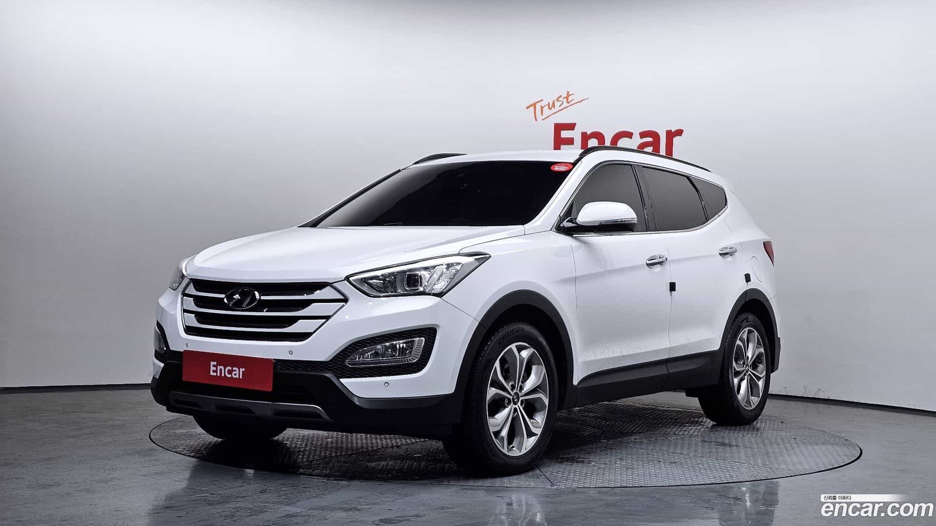 Santafe Hyundai 2015.3-OUTER-001