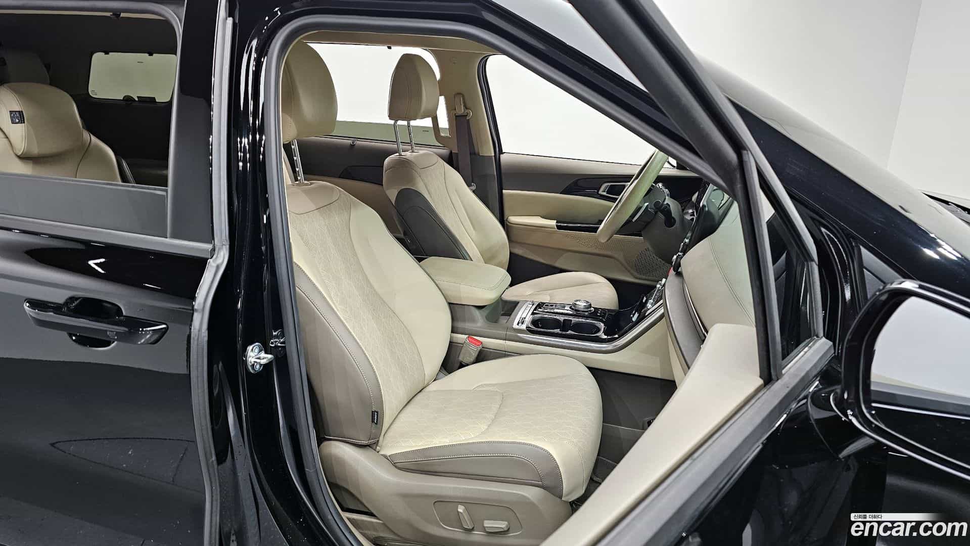 Canival Kia 2023.3-OPTION-016