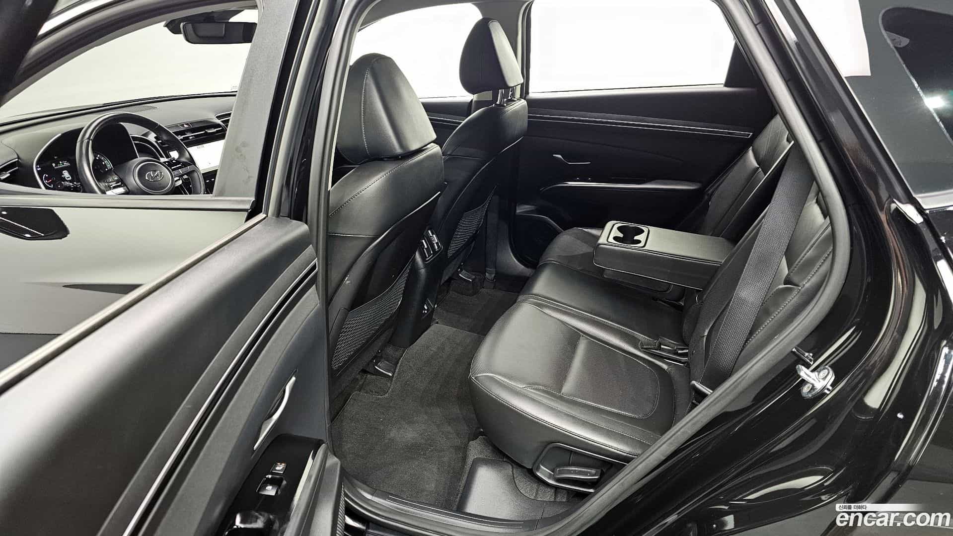 Tucson Hyundai 2022.8-OPTION-015