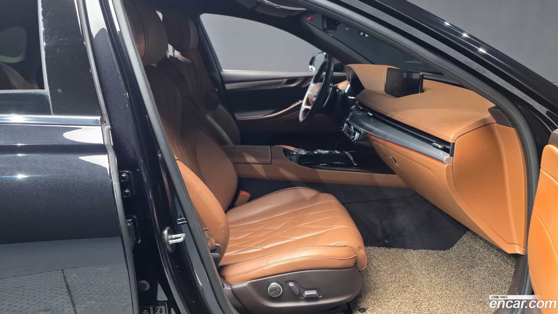 G80 Genesis 2022.0-OPTION-015