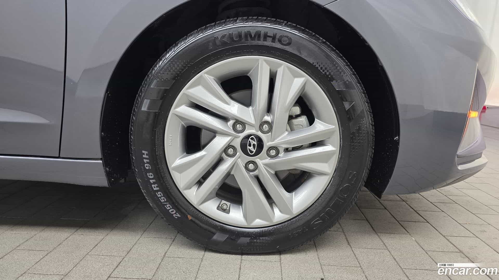 AVANTE Hyundai 2019.4-OUTER-005