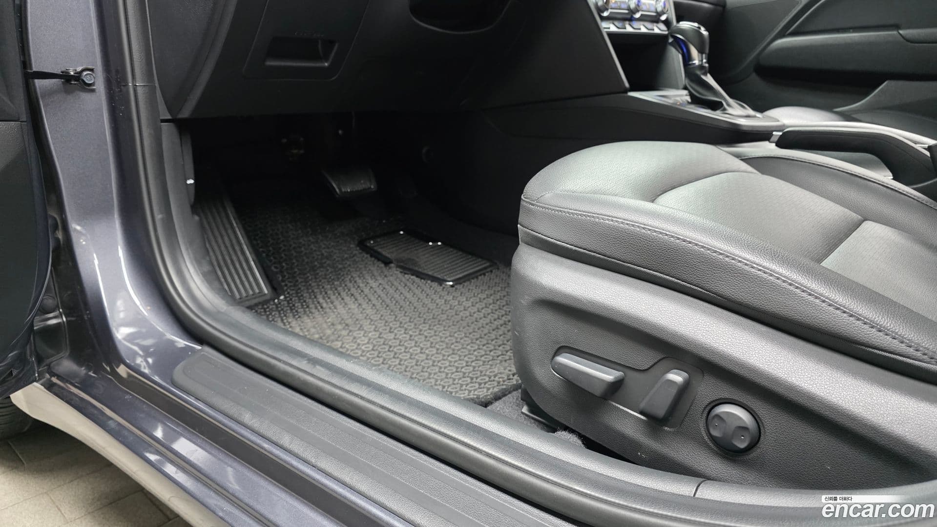 Main__Slider__Photo:AVANTE Hyundai 2019.4-17