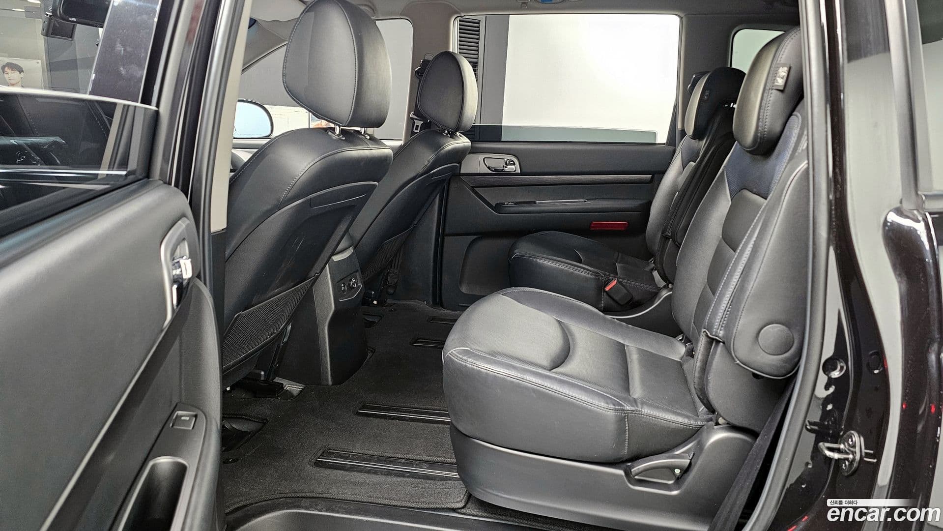 Main__Slider__Photo:KORANDO KG_Mobility_Ssangyong 2018.3-11