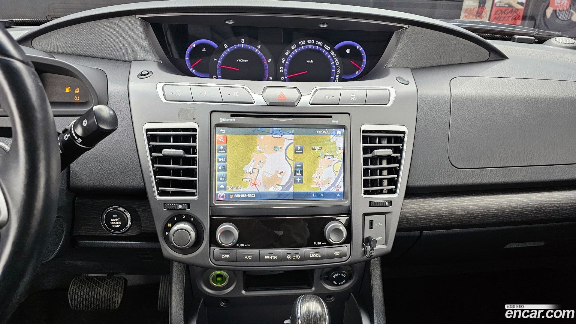 Main__Slider__Photo:KORANDO KG_Mobility_Ssangyong 2018.3-15